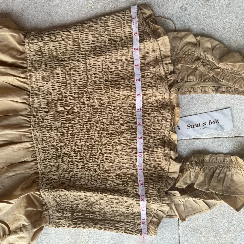 Maxi Dress Color Carmel nude Style trim tiered sleeveless. Brand New - Picture 5 of 11